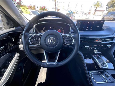 Used 2023 Acura MDX SH-AWD w/ Advance Package image 8