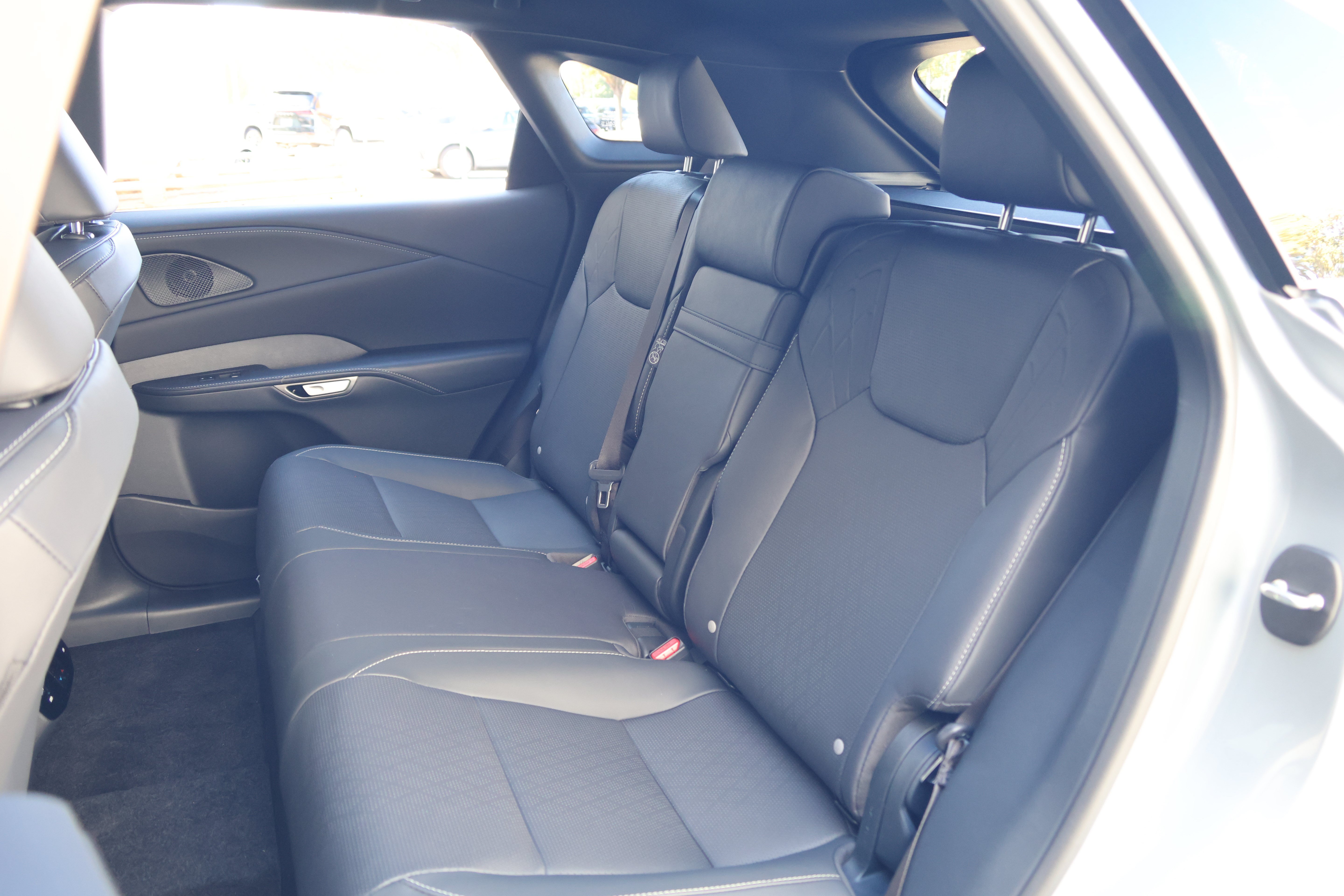 New 2026 Lexus RX 350 Premium Plus w/ Accessory Package (K3) FWD image 33