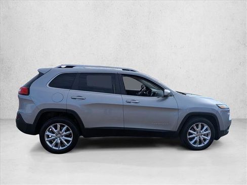 Used 2014 Jeep Cherokee Limited image 4