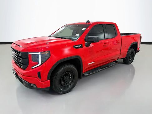 Used 2024 GMC Sierra 1500 Elevation RWD image 3