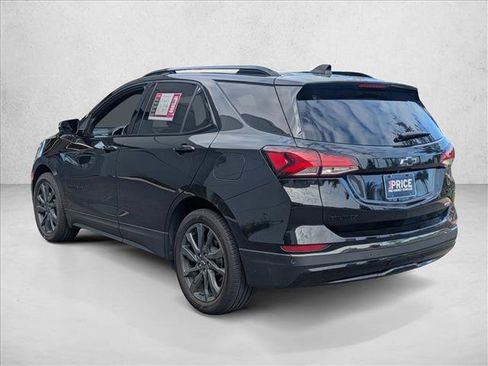 Used 2022 Chevrolet Equinox RS w/ RS Leather Package image 8