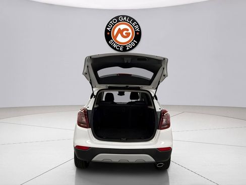 Used 2022 Buick Encore Preferred w/ Safety Package AWD/4WD image 27