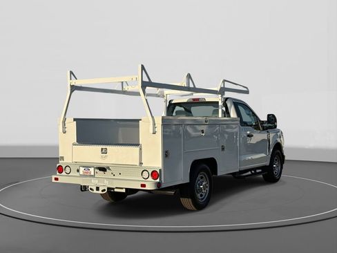 New 2026 Ford F350 XL w/ XL Chrome Package image 5