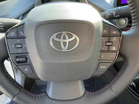 Certified 2024 Toyota Prius Prime FWD image 17