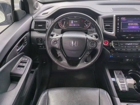 Used 2017 Honda Pilot Elite image 20