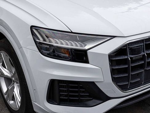 Used 2023 Audi Q8 Premium w/ Convenience Package AWD/4WD image 32