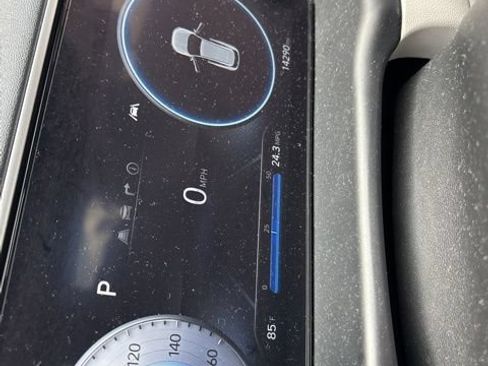 Used 2024 Hyundai Tucson SEL w/ Convenience Package FWD image 6