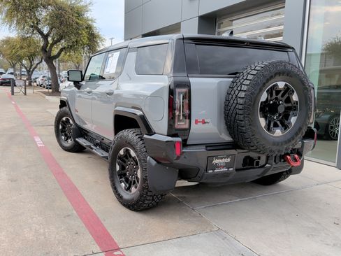 Used 2024 GMC Hummer EV 3X w/ Extreme Off-Road Package AWD/4WD image 7