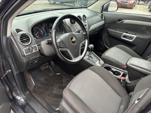 Used 2012 Chevrolet Captiva Sport LS image 11