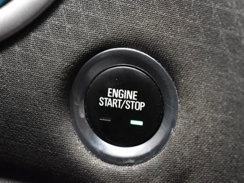 Used 2020 Chevrolet Malibu RS image 26