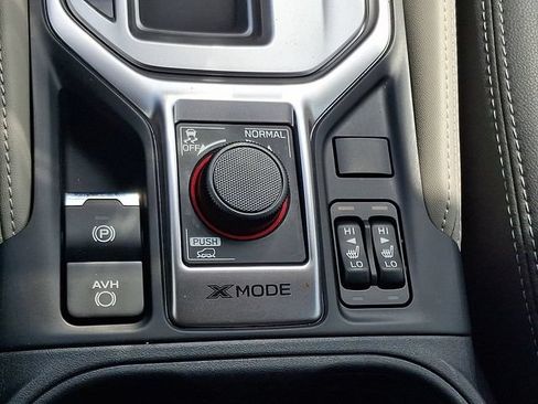 Certified 2024 Subaru Forester Premium AWD/4WD image 26