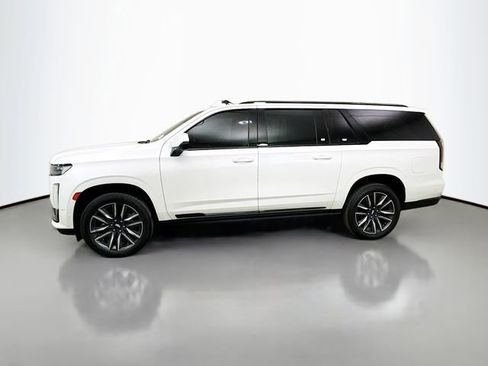 Used 2021 Cadillac Escalade ESV Sport Platinum image 4