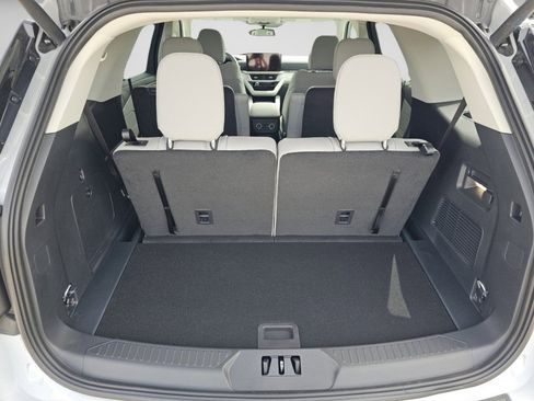 New 2026 Ford Explorer Active AWD/4WD image 25