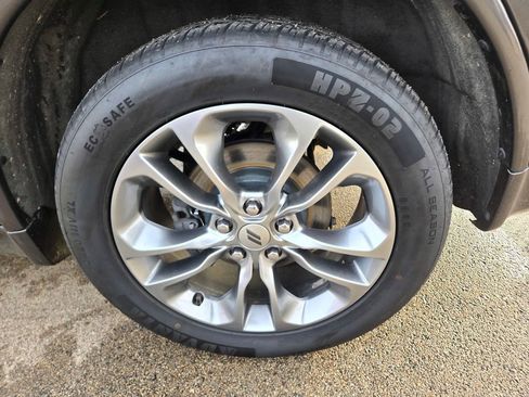 Used 2020 Dodge Durango GT image 48