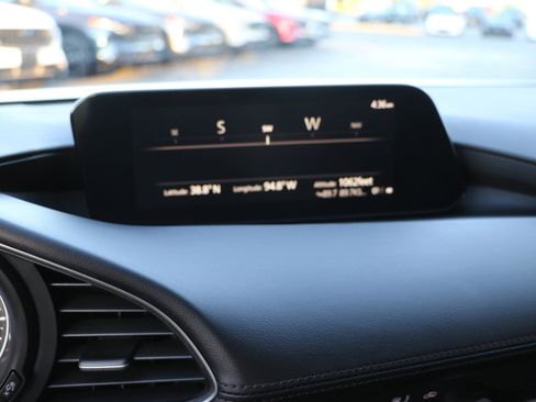 Certified 2025 MAZDA MAZDA3 s FWD image 13