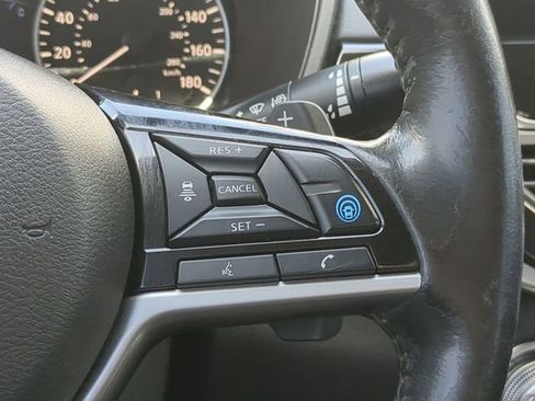 Used 2023 Nissan Altima 2.0 SR image 30