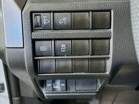 Used 2025 Toyota Tacoma TRD Sport RWD image 17