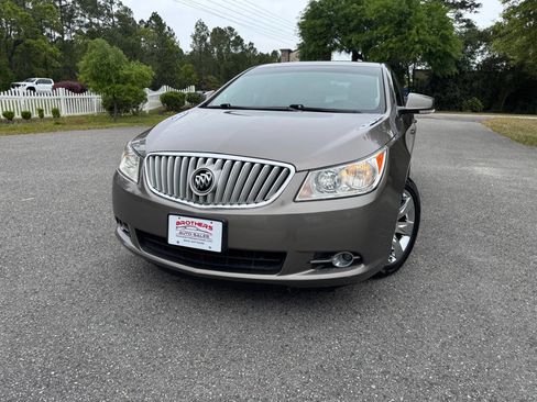 Used 2010 Buick LaCrosse CXL image 5