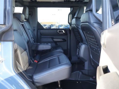 Certified 2025 Ford Bronco Badlands AWD/4WD image 34