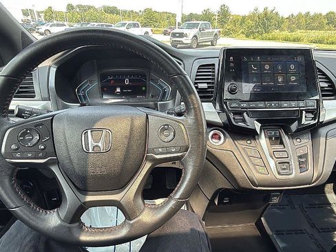 Used 2023 Honda Odyssey Sport image 28