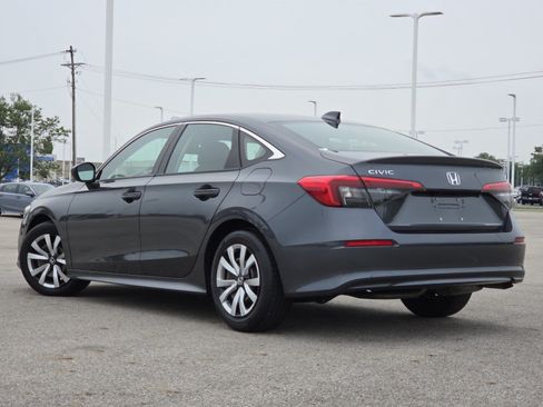 Used 2023 Honda Civic LX image 13