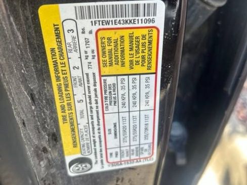 Used 2019 Ford F150 Lariat w/ Equipment Group 502A Luxury AWD/4WD image 3