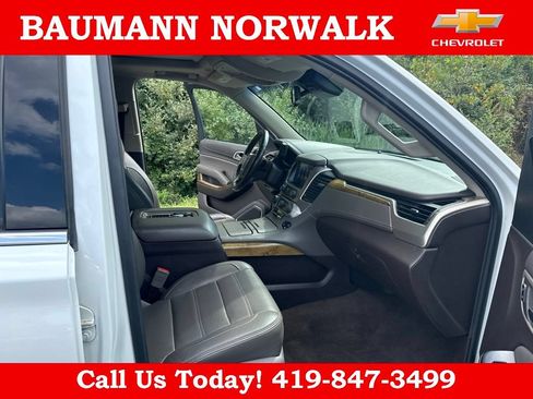Used 2017 GMC Yukon XL Denali w/ Open Road Package AWD/4WD image 40