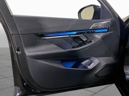 New 2026 BMW i5 AWD/4WD image 11