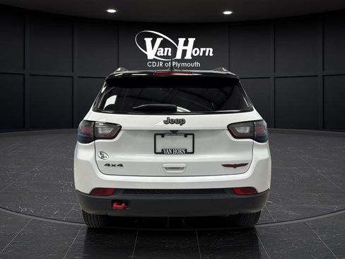 Used 2022 Jeep Compass Trailhawk w/ Trailhawk Elite Group AWD/4WD image 6
