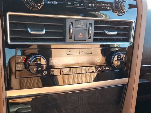 Certified 2024 INFINITI QX80 Sensory w/ Cargo Package image 17