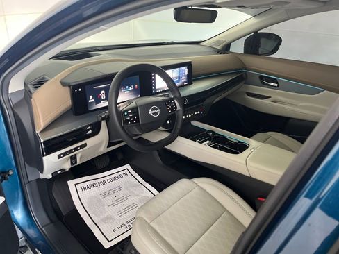 Used 2025 Nissan Murano Platinum w/ Cargo Package image 26