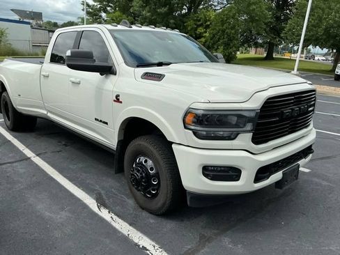 Used 2020 RAM 3500 Laramie AWD/4WD image 4