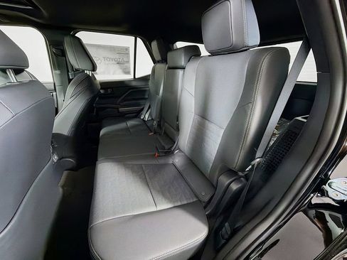 New 2026 Toyota 4Runner TRD Off-Road Premium AWD/4WD image 19