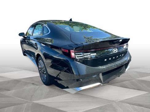 New 2025 Hyundai Sonata SEL FWD image 6