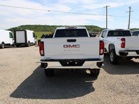 New 2025 GMC Sierra 2500 Pro w/ Convenience Package image 5