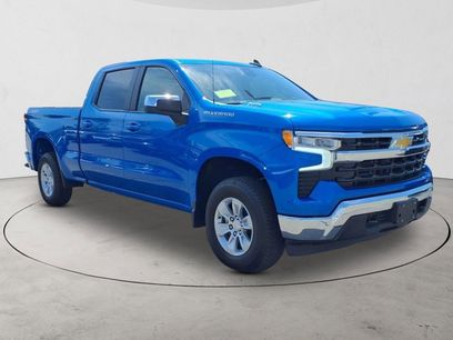 New 2025 Chevrolet Silverado 1500 LT