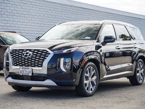 Used 2022 Hyundai Palisade Limited w/ Cargo Package image 5