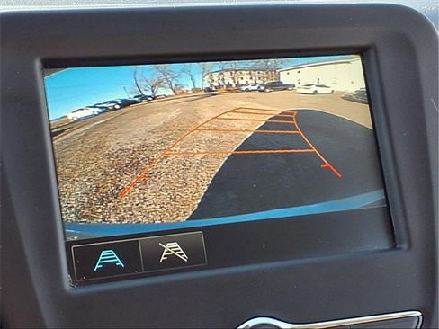 Used 2018 Chevrolet Equinox LT image 6