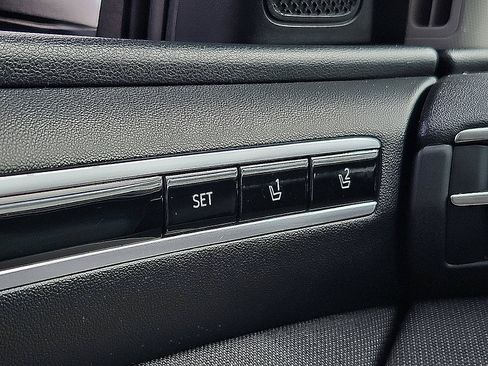 Used 2022 Hyundai Tucson Limited image 27