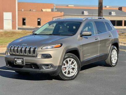 Used 2016 Jeep Cherokee Latitude w/ Cold Weather Group