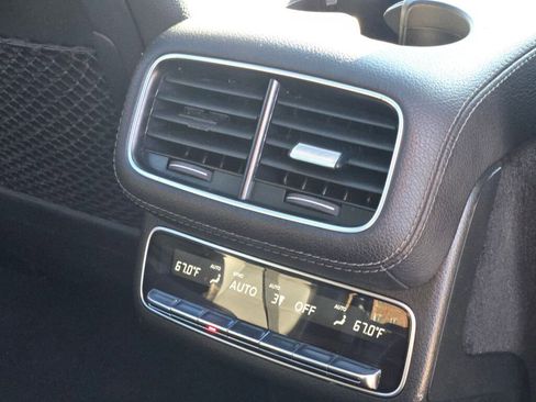 Used 2022 Mercedes-Benz GLS 450 GLS 450 image 11