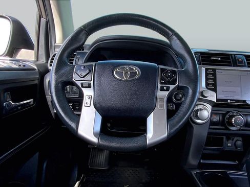 Used 2022 Toyota 4Runner SR5 RWD image 6