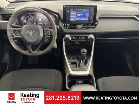 Certified 2021 Toyota RAV4 LE image 20