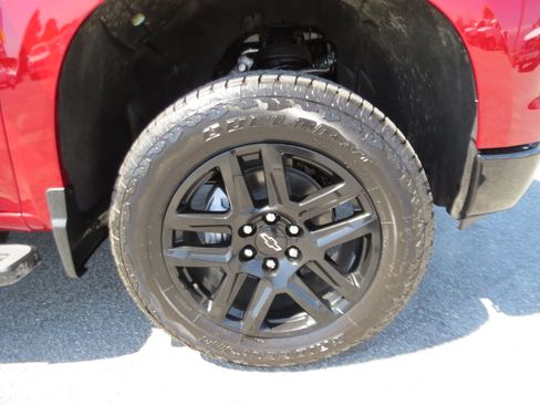 Used 2026 Chevrolet Silverado 1500 LT Trail Boss w/ Convenience Package II AWD/4WD image 12