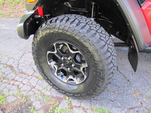 Used 2022 Jeep Wrangler Unlimited Rubicon 4xe w/ Cold Weather Group image 28