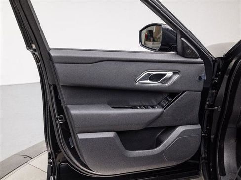 New 2026 Land Rover Range Rover Velar S image 24