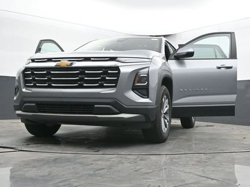 Used 2025 Chevrolet Equinox LT AWD/4WD image 68
