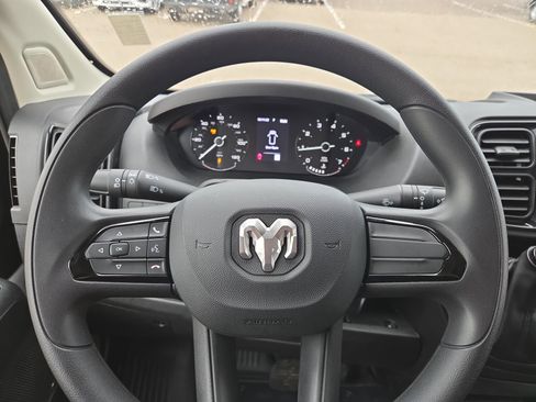 Used 2025 RAM ProMaster 2500 w/ Storage Group image 12