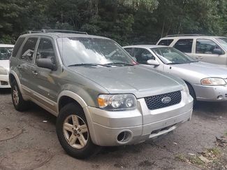 Used 2005 Ford Escape 4WD Hybrid image 1