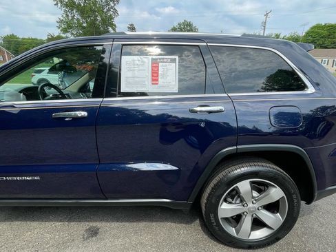 Used 2014 Jeep Grand Cherokee Limited w/ Luxury Group II AWD/4WD image 4